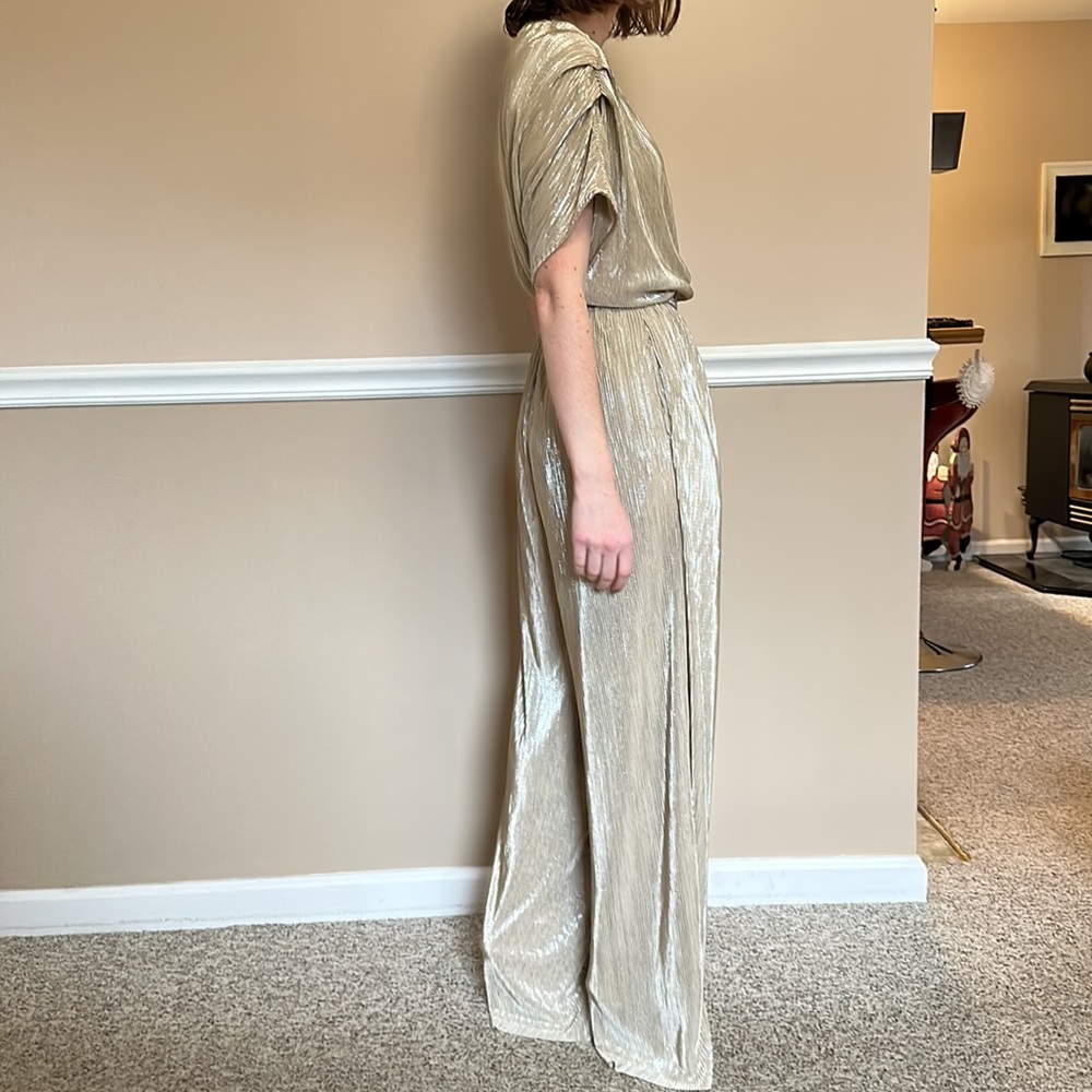 Metallic Champagne Wide-Leg Jumpsuit - Picture 2 of 7